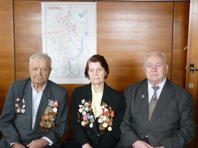 Участники Великой Отечественной войны - почётные члены Совета ветеранов г. Зимы